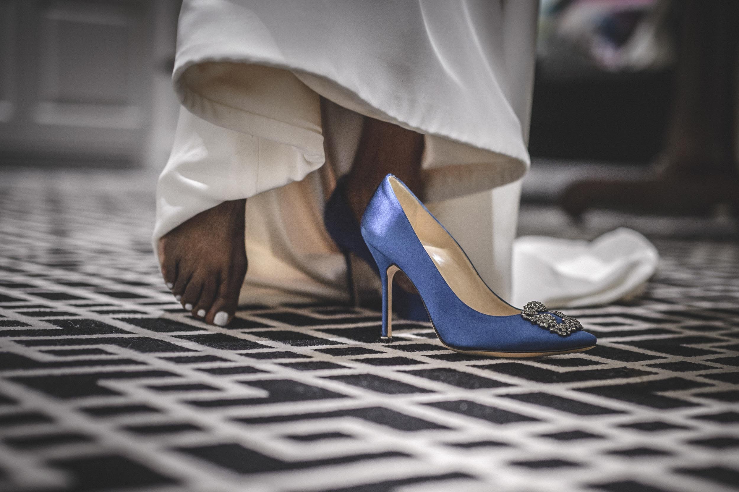 Destination Wedding in Italy - Alessia Bruchi fotografia, italian wedding photographer based in tuscany available for exclusive destination wedding in tuscany and Italy. Manolo Blahnik | Carrie Shoes - Sex and the City