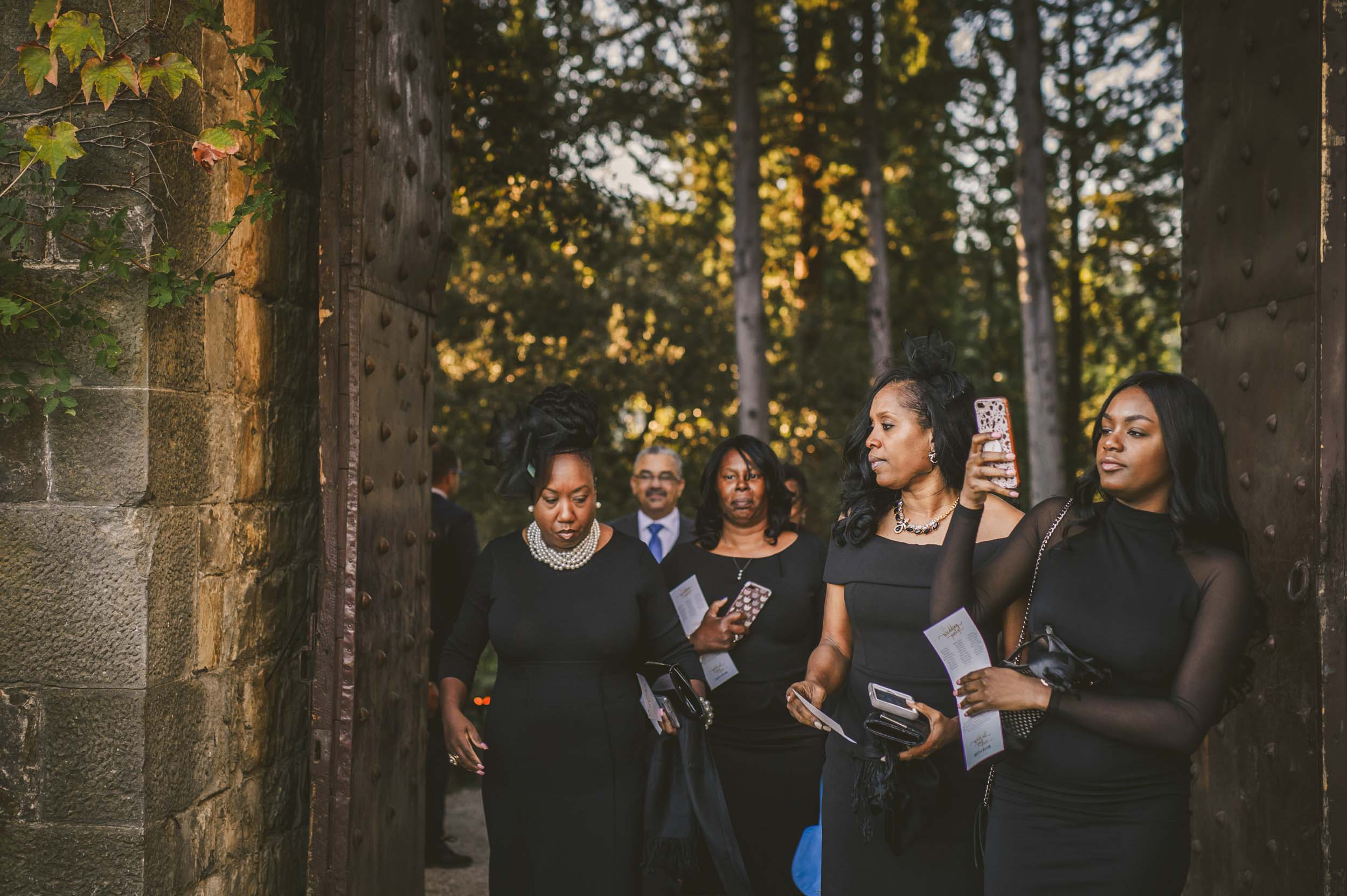 Destination Wedding in Italy - Alessia Bruchi fotografia, italian wedding photographer based in tuscany available for exclusive destination wedding in tuscany and Italy. Wedding in Castello di Vincigliata Firenze