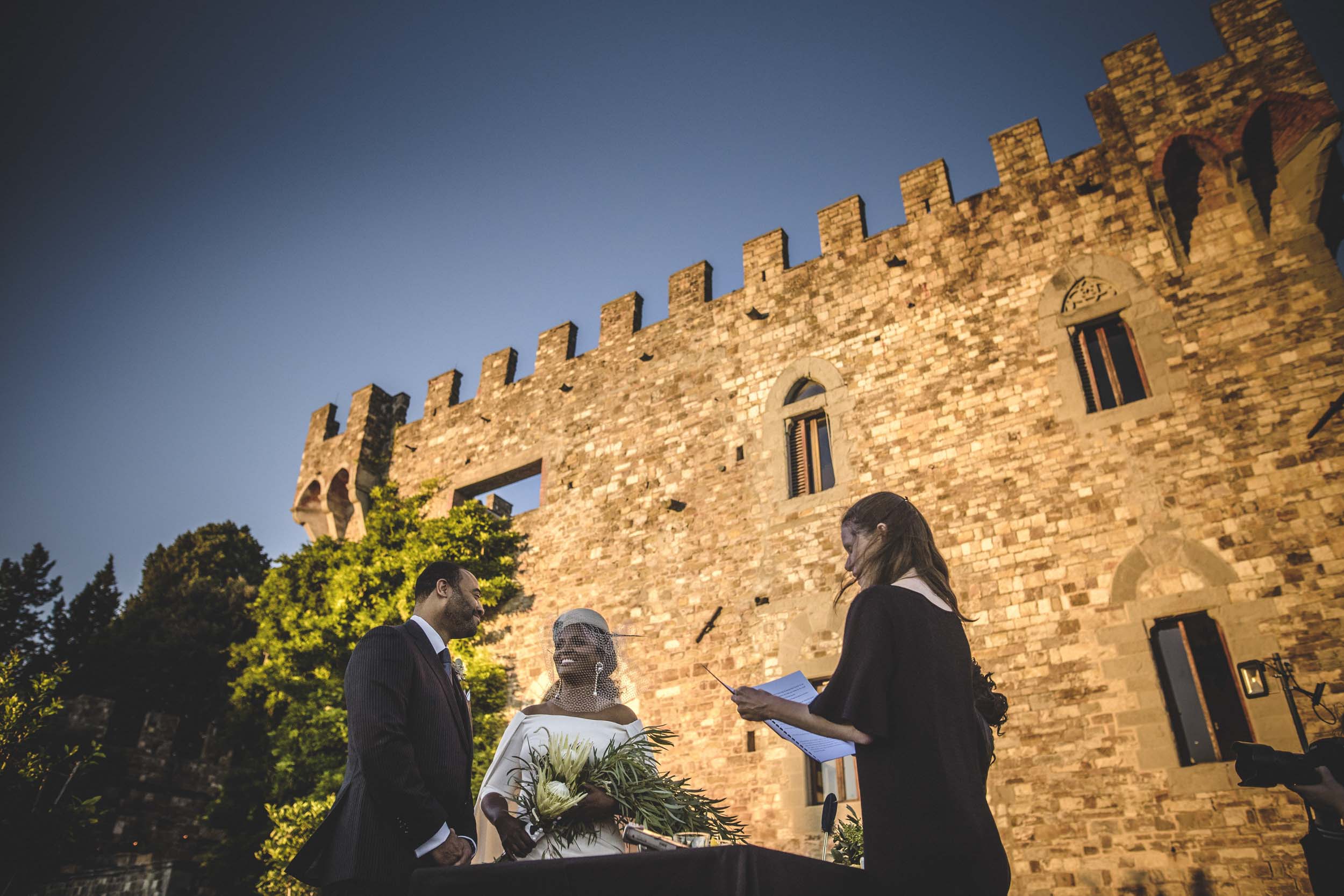 Destination Wedding in Italy - Alessia Bruchi fotografia, italian wedding photographer based in tuscany available for exclusive destination wedding in tuscany and Italy. Exclusive Wedding in Firenze, Tuscany
