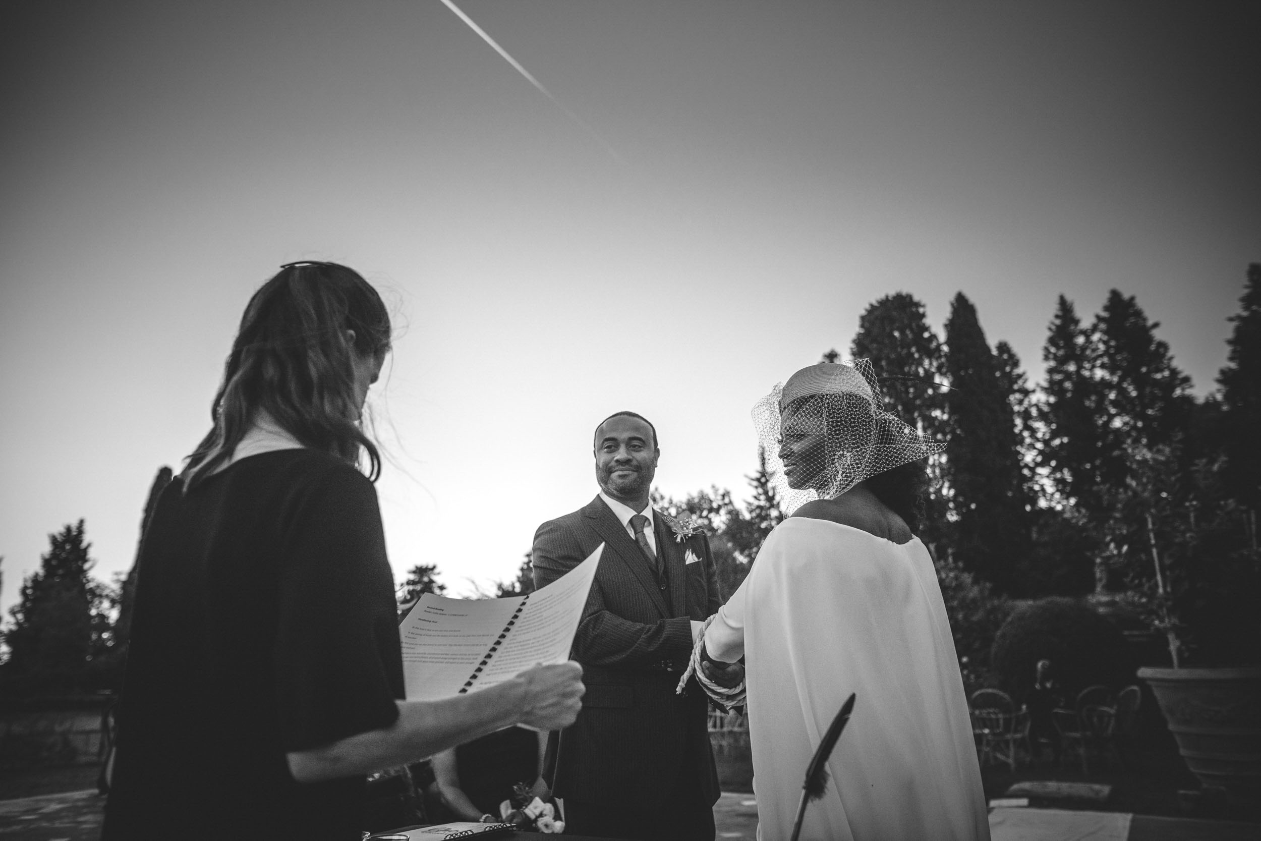 Destination Wedding in Italy - Alessia Bruchi fotografia, italian wedding photographer based in tuscany available for exclusive destination wedding in tuscany and Italy. Exclusive Wedding in Firenze, Tuscany