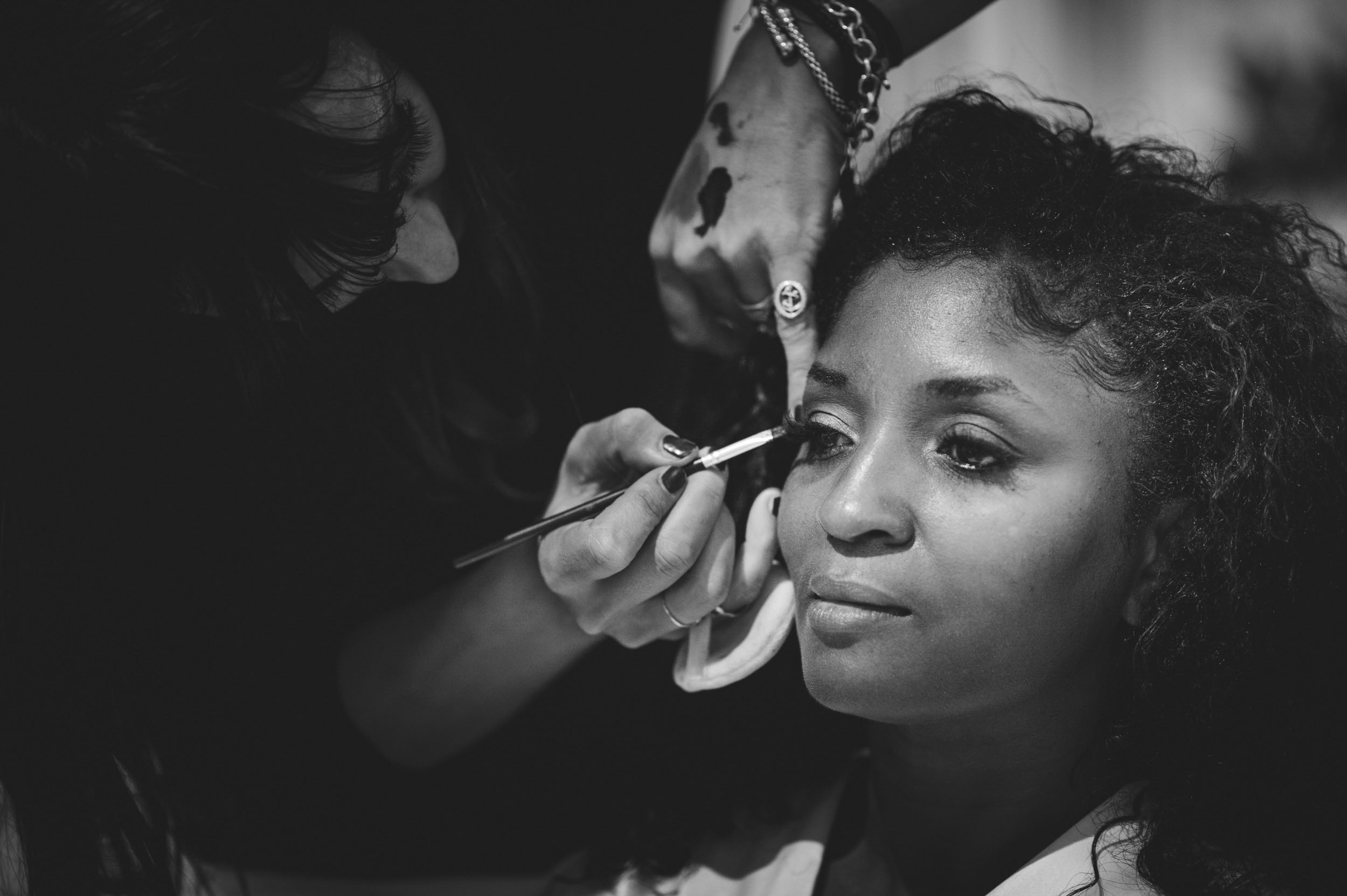 Destination Wedding in Italy - Alessia Bruchi fotografia, italian wedding photographer based in tuscany available for exclusive destination wedding in tuscany and Italy. Getting Ready Photos - Exclusive Wedding in Firenze, Tuscany