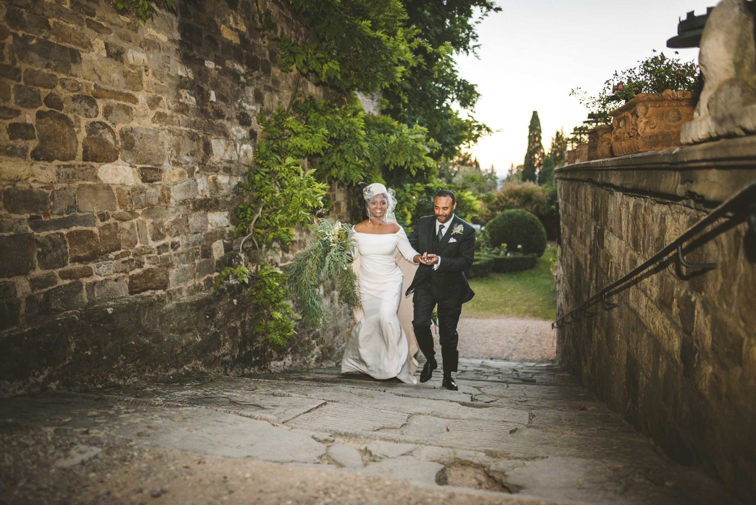 Destination Wedding in Italy - Alessia Bruchi fotografia, italian wedding photographer based in tuscany available for exclusive destination wedding in tuscany and Italy. Exclusive Wedding in Firenze, Tuscany