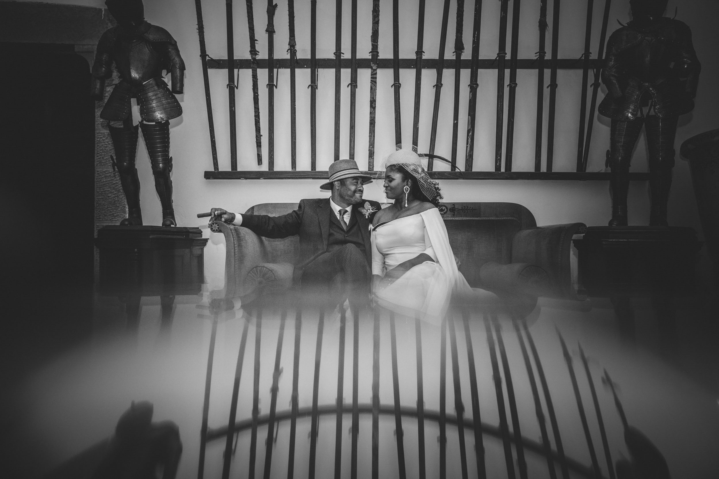 Destination Wedding in Italy - Alessia Bruchi fotografia, italian wedding photographer based in tuscany available for exclusive destination wedding in tuscany and Italy. couple portrait in castello di vincigliata, Firenze, Tuscany