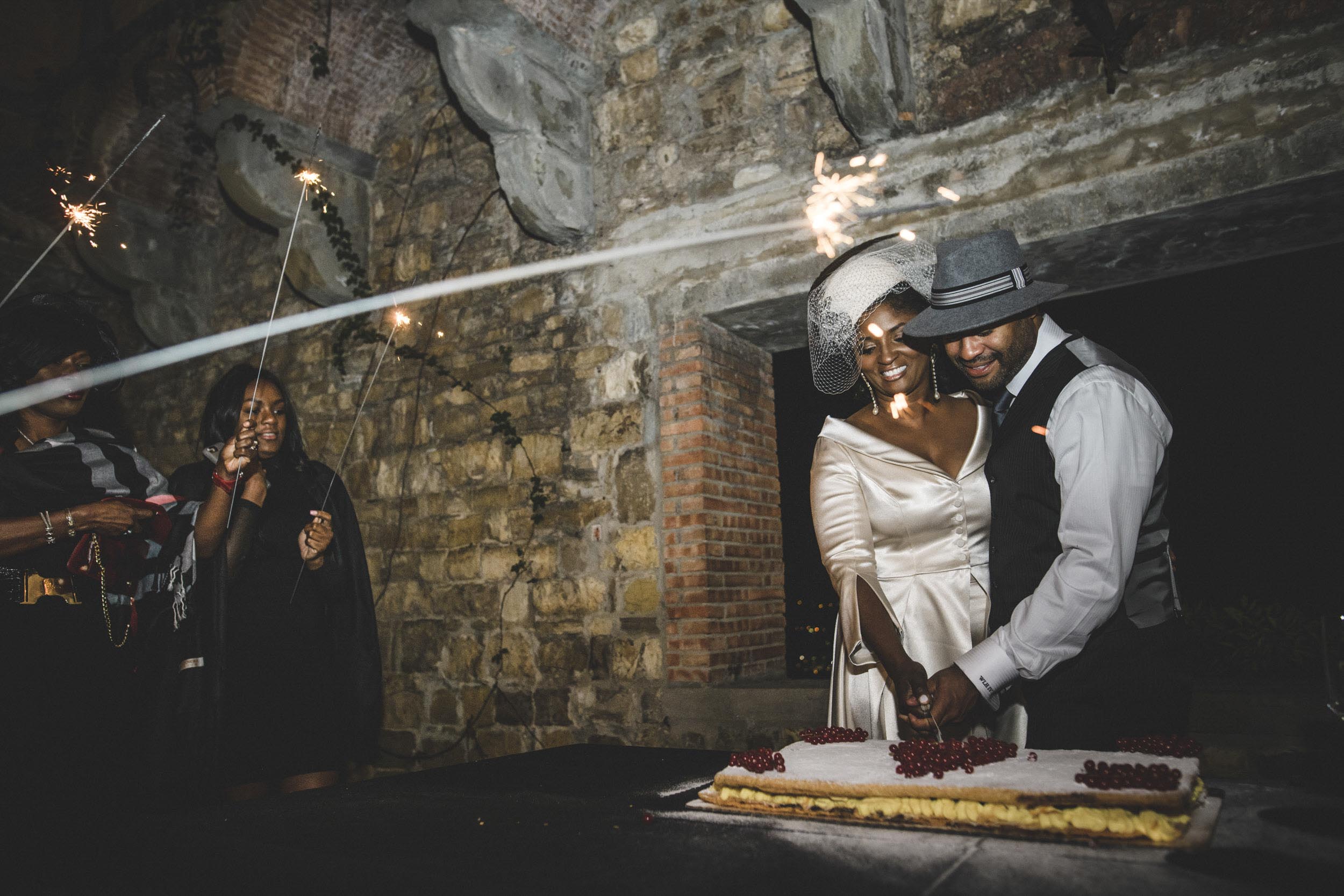 Destination Wedding in Italy - Alessia Bruchi fotografia, italian wedding photographer based in tuscany available for exclusive destination wedding in tuscany and Italy. matrimonio al castello di vincigliata firenze toscana