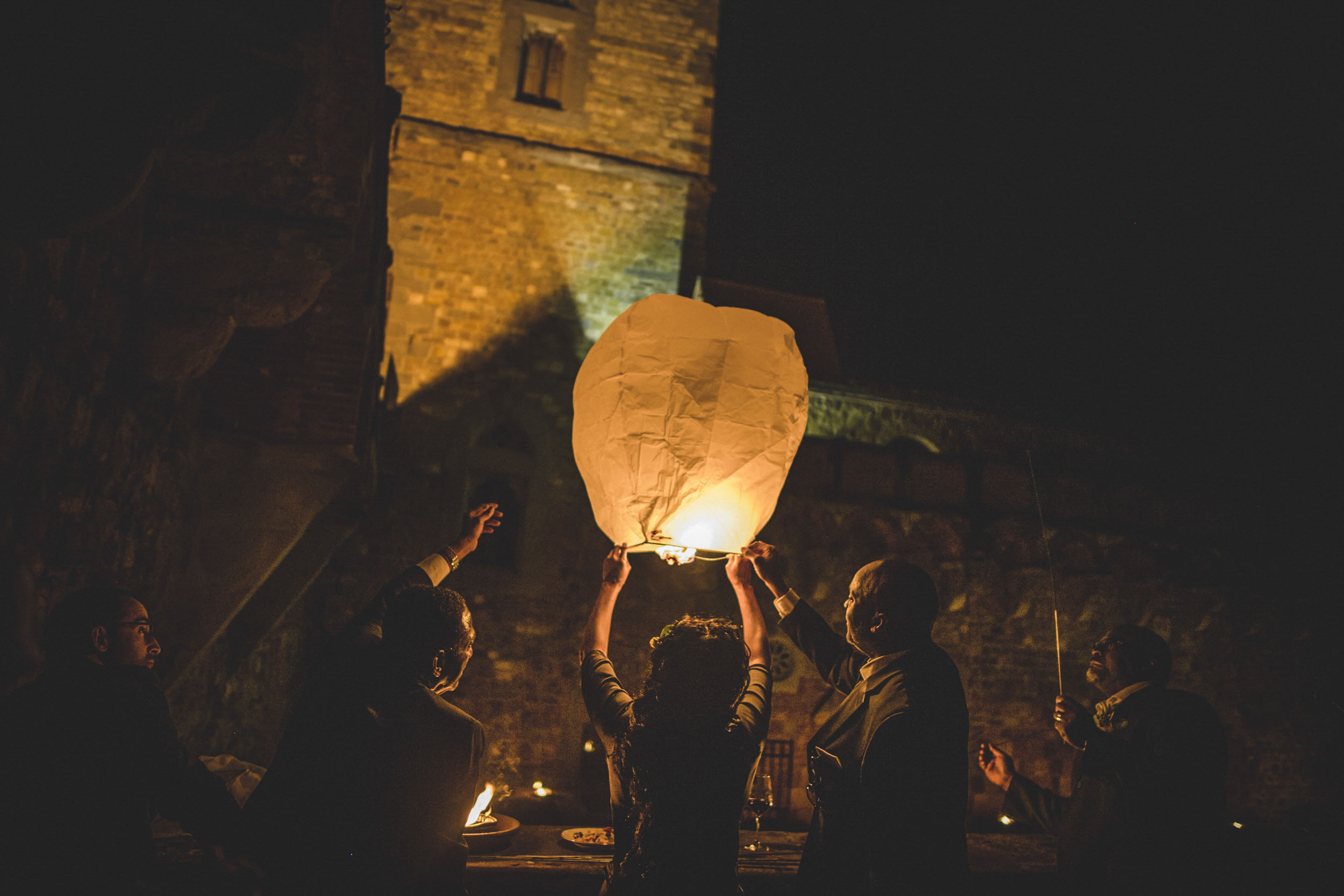 Destination Wedding in Italy - Alessia Bruchi fotografia, italian wedding photographer based in tuscany available for exclusive destination wedding in tuscany and Italy. destination wedding in Castello di Vincigliata, Florence - Tuscany