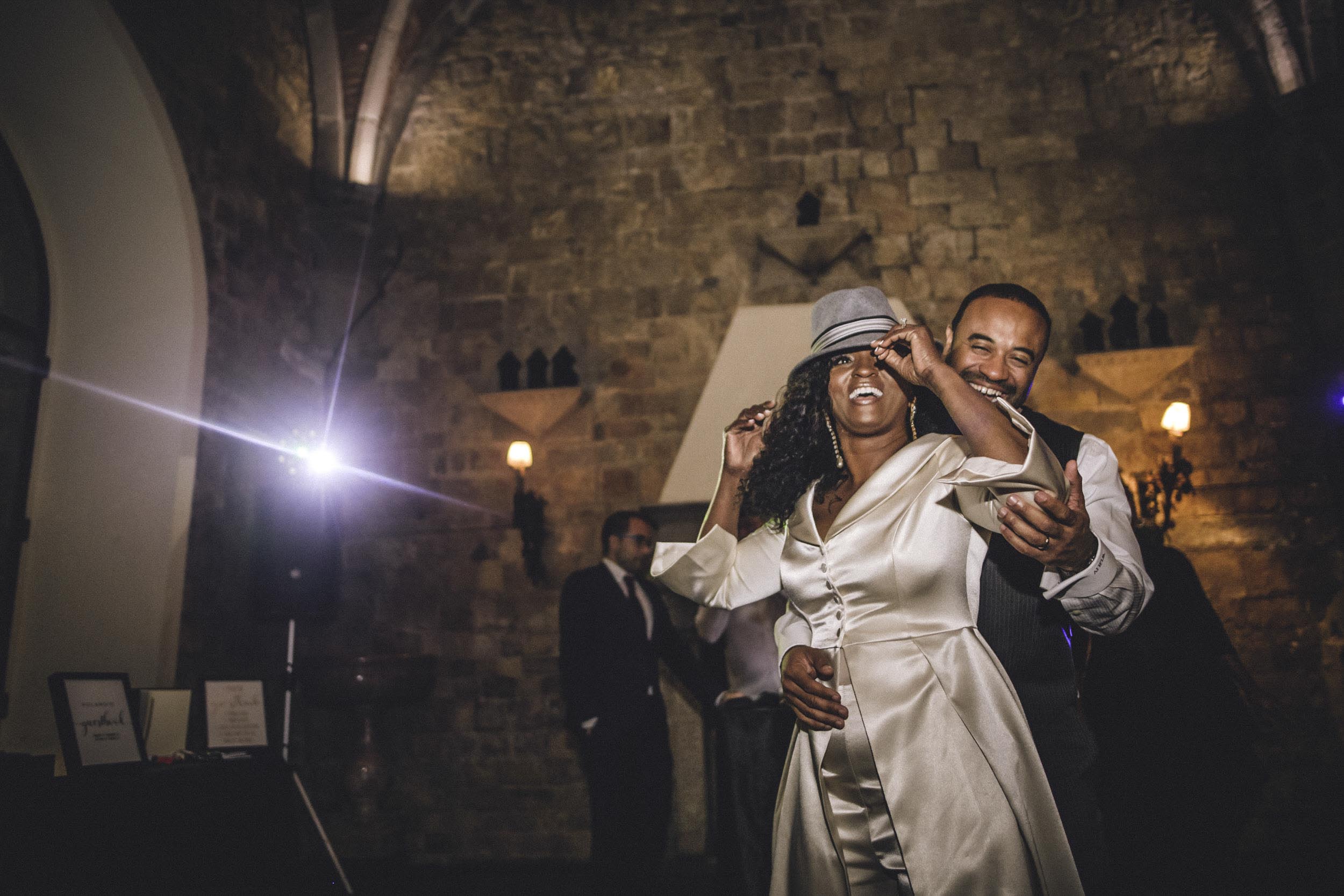 Destination Wedding in Italy - Alessia Bruchi fotografia, italian wedding photographer based in tuscany available for exclusive destination wedding in tuscany and Italy. destination wedding in Castello di Vincigliata, Florence - Tuscany