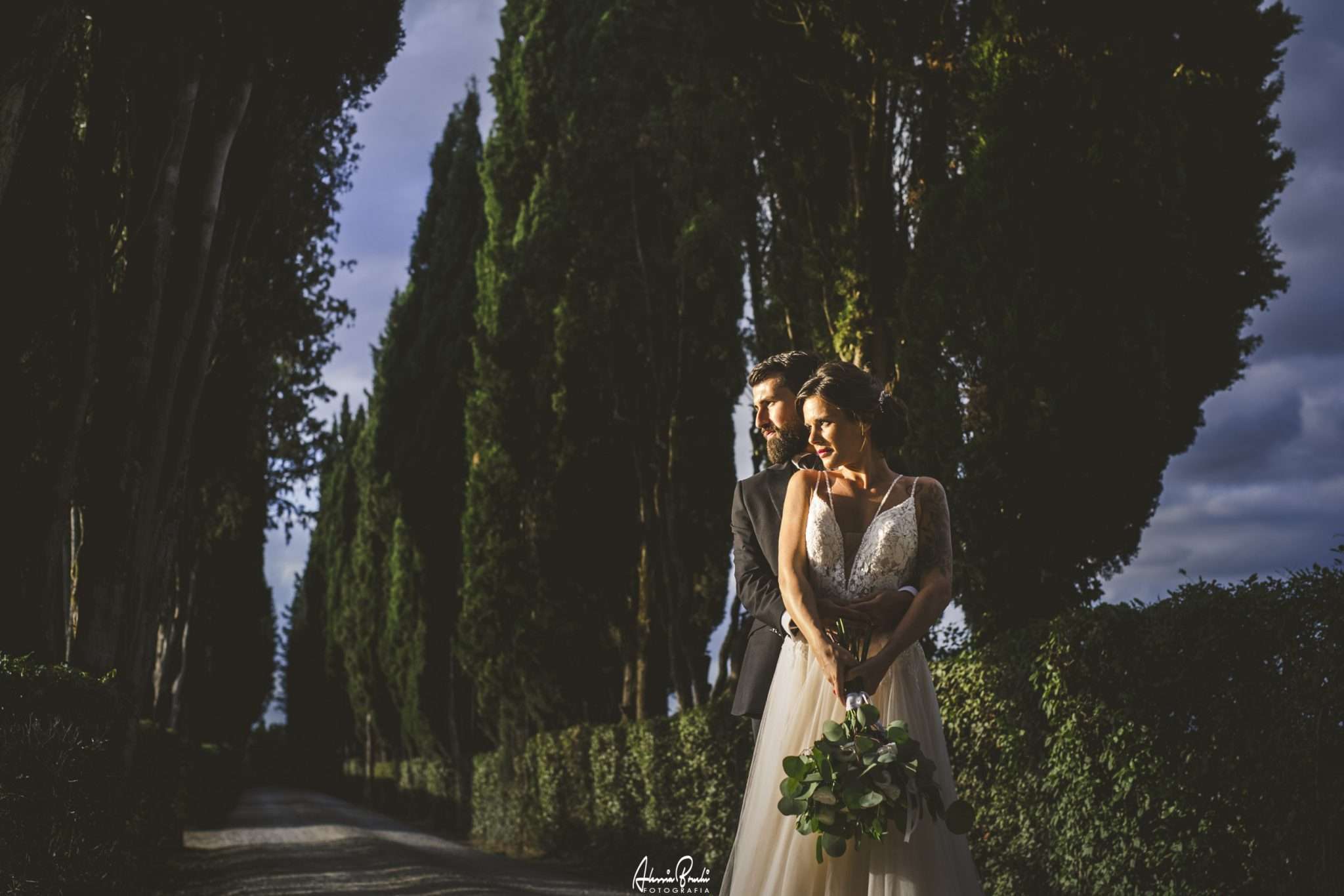 Italy wedding photographer based in Tuscany Italy wedding photographer based in Tuscany
