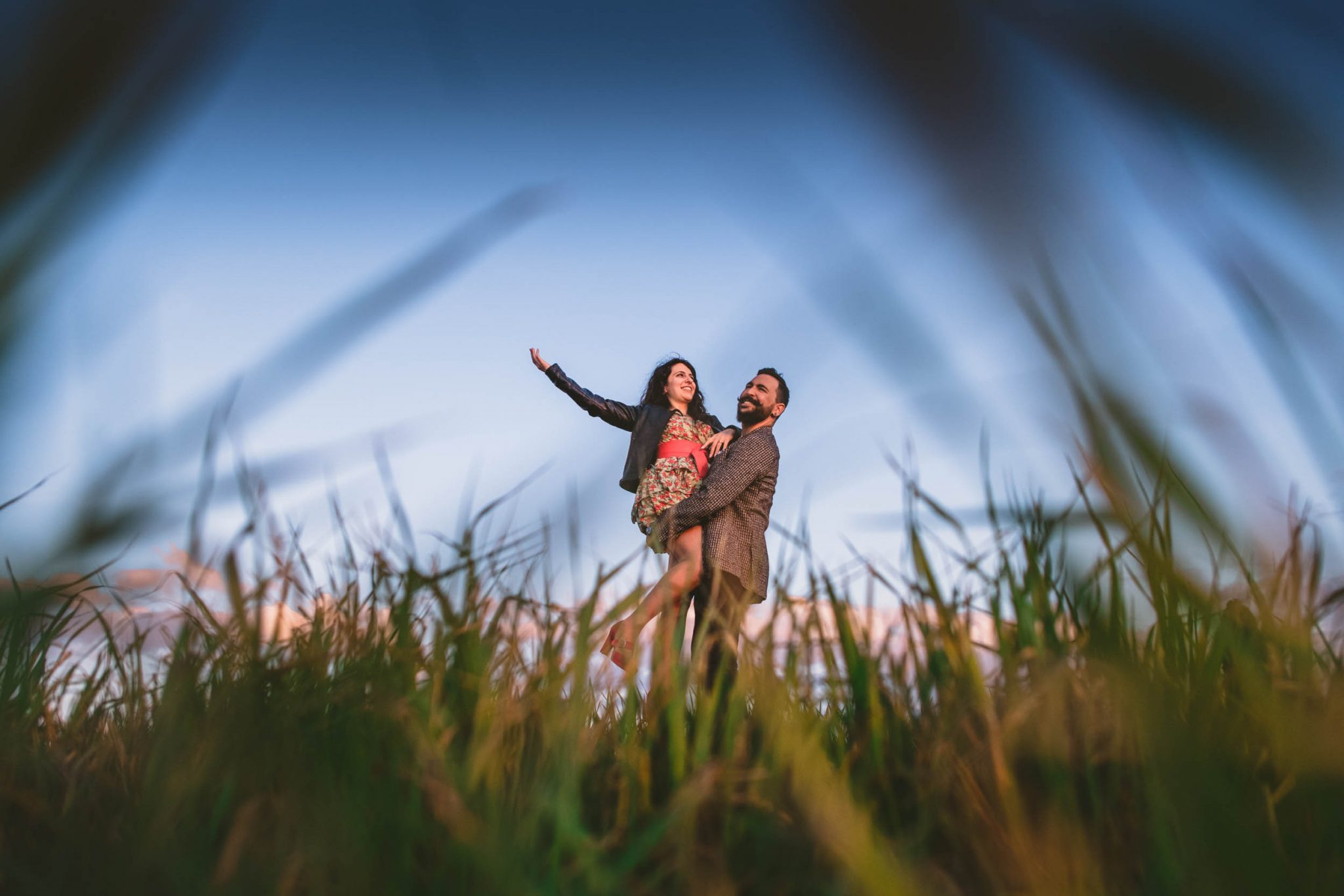 Romantic Engagement in Val d'Orcia Tuscany | Alessia Bruchi Fotografia