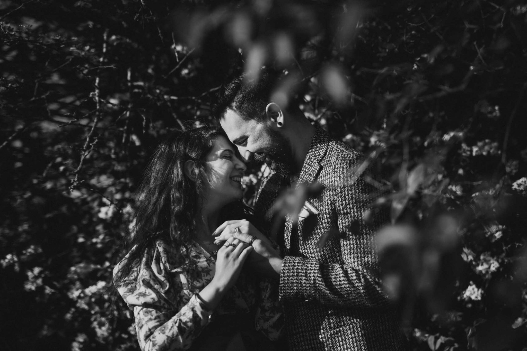 Romantic Engagement in Val d'Orcia Tuscany | Alessia Bruchi Fotografia