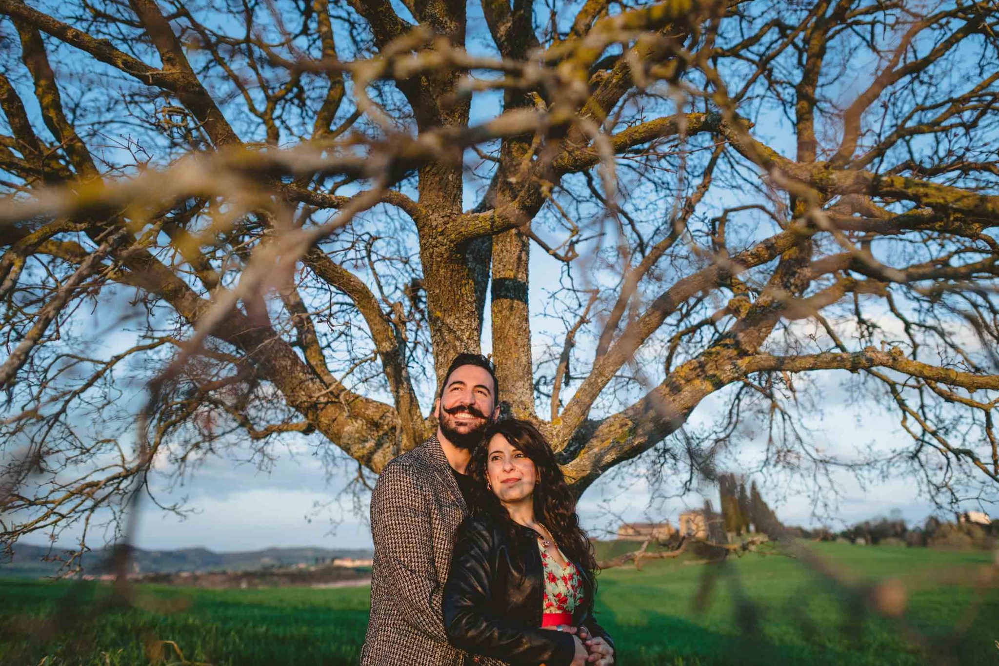 Romantic Engagement in Val d'Orcia Tuscany | Alessia Bruchi Fotografia