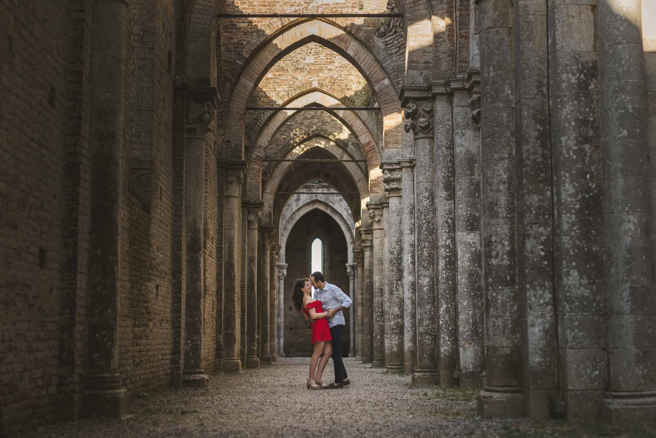 Engagement Photos San Galgano Abbey Tuscany Engagement Photos San Galgano Abbey Tuscany