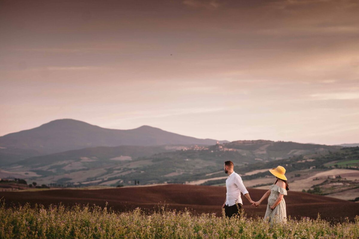 Pregnancy Portrait in Val d'Orcia Tuscany Pregnancy Portrait in Val d'Orcia Tuscany