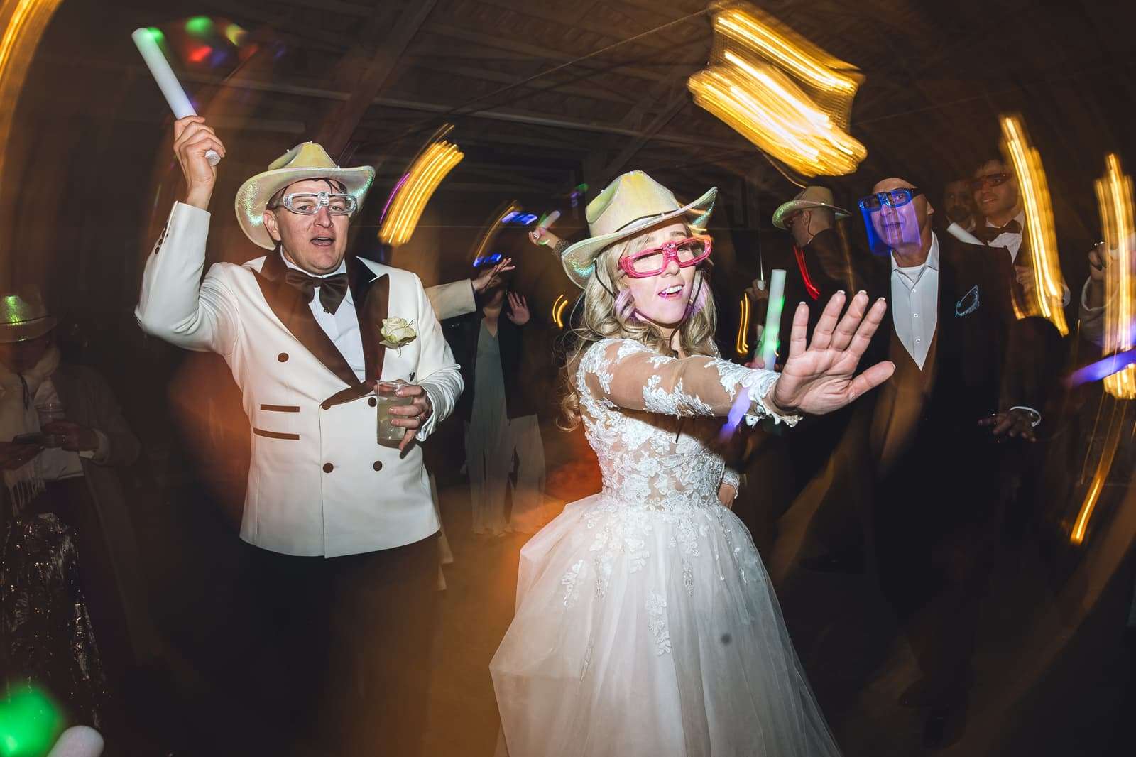 Destination Wedding Photography in Tuscany: Capturing Movement, Light and Emotion
